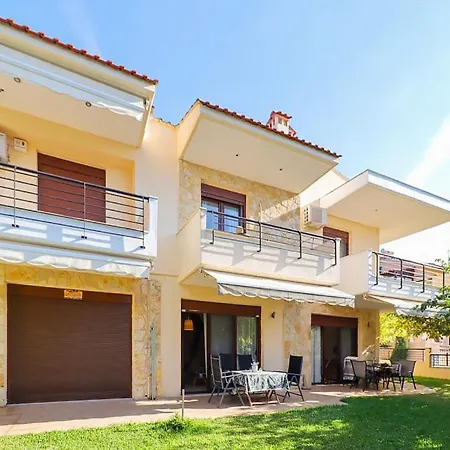 Guedin Sea Side Maisonette, Feriehus *