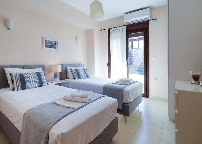 Guedin Sea Side Maisonette,