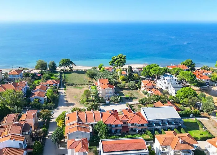 Guedin Sea Side Maisonette, *