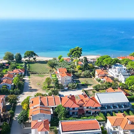 Guedin Sea Side Maisonette, *